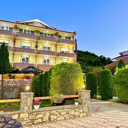 Hotel Vila Toska Piskupat Exterior foto